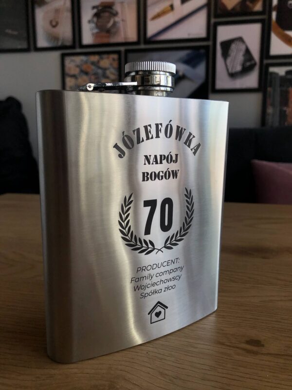 piersiówka z grawerem piersiówka z grawerem