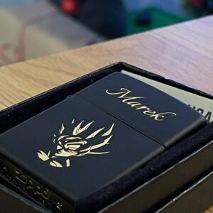 Zapalniczka Zippo z grawerem Zagrawerowani 1