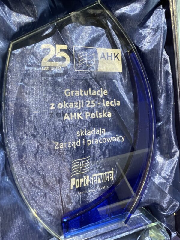 Statuetka-Fabio-2-scaled-1.jpeg Statuetka-Fabio-2-scaled-1.jpeg