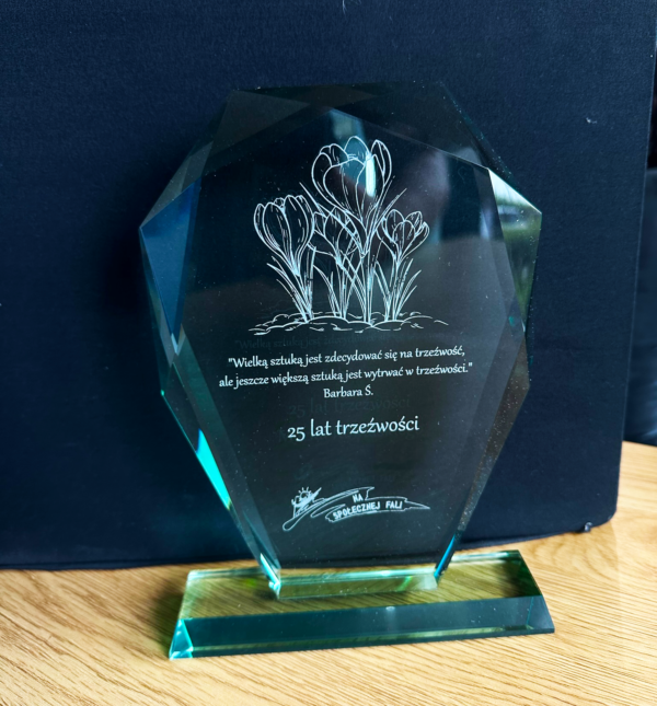 Statuetka Topaz-1 Statuetka Topaz-1