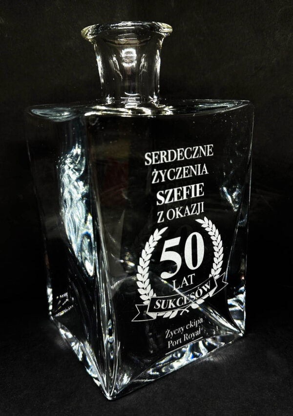 Karafka do whisky z grawerem C 750 ml 1 Karafka do whisky z grawerem C 750 ml 1