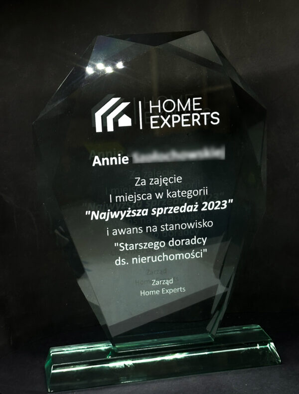 Statuetka Topaz z grawerem Statuetka Topaz z grawerem