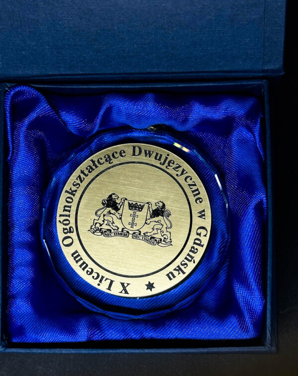 Szklany medal z grawerem 1