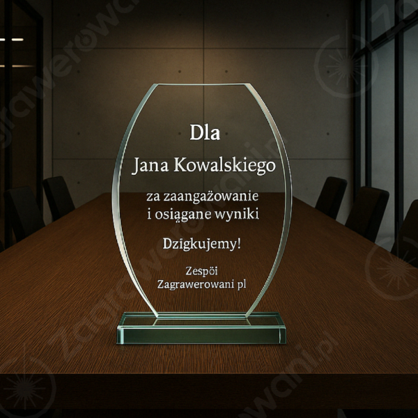 Zagrawerowani-statuetka-G43